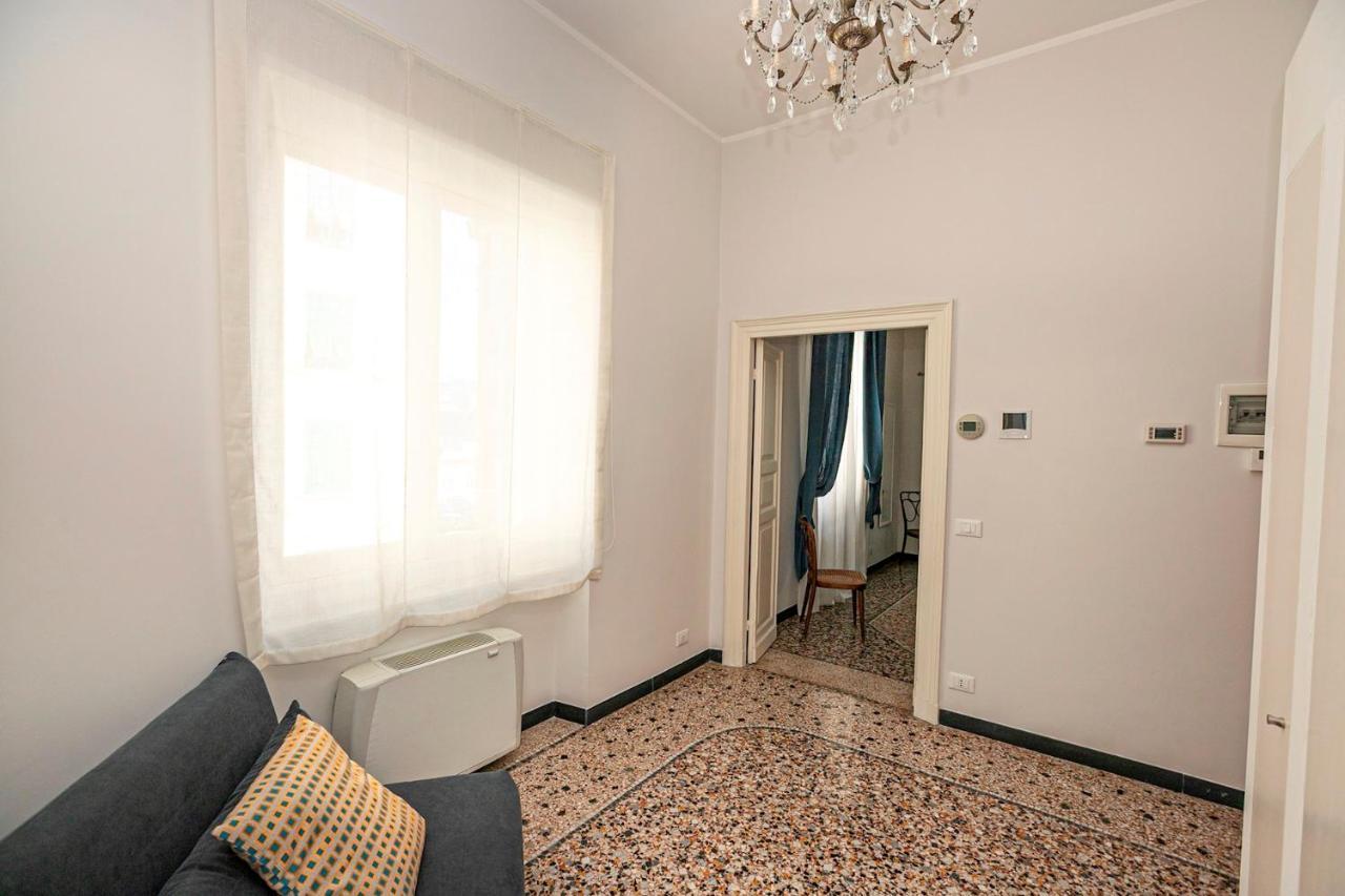 Comfort Suite Genoa Luaran gambar